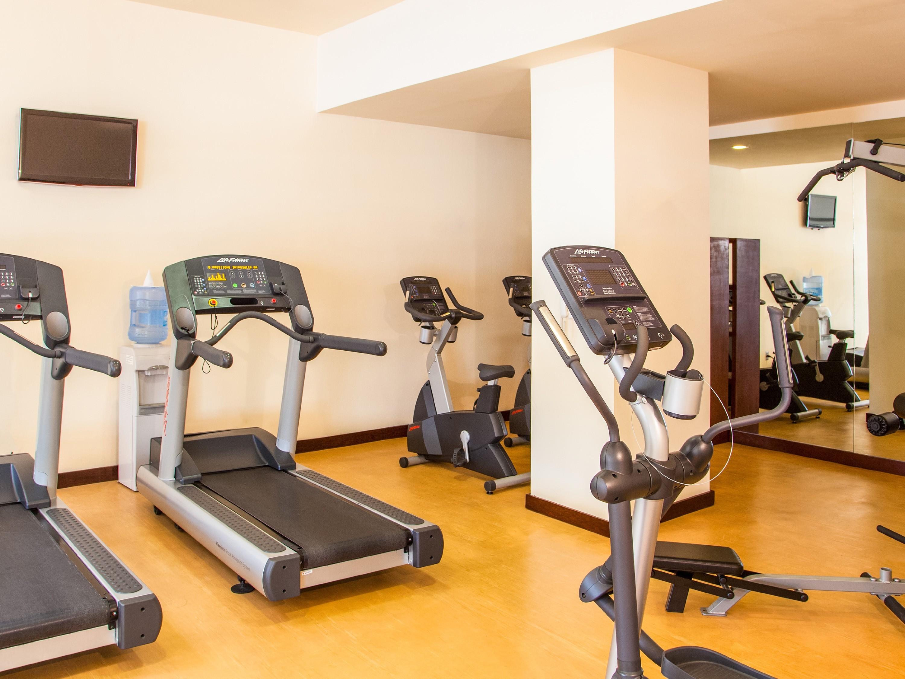 Fiesta Inn Guadalajara Aeropuerto Las Pintas Zewnętrze zdjęcie